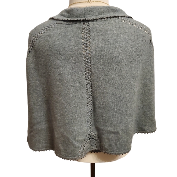 Cashmere sage green cape/vest small - Picture 3 of 8